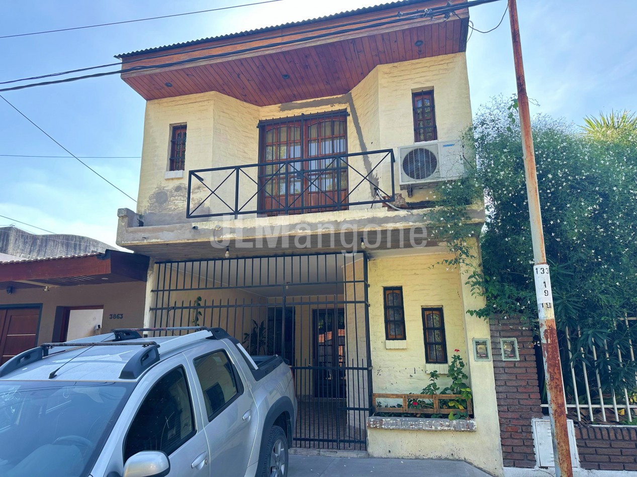 Foto Casa en Venta en Villa Luzuriaga, Buenos Aires - U$D 115.000 - pix119210158 - BienesOnLine