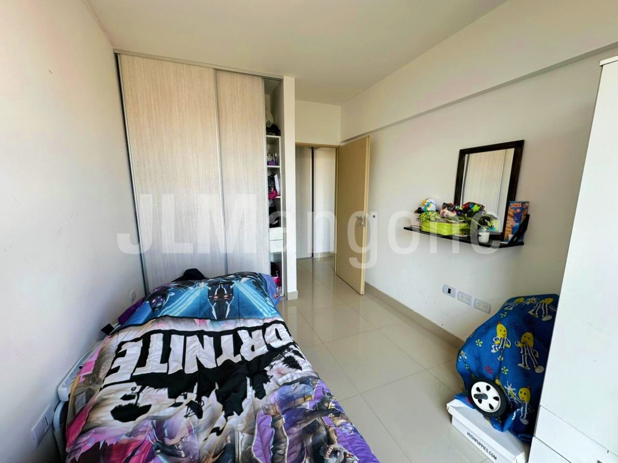 Departamento 3 amb con cochera y terraza privada