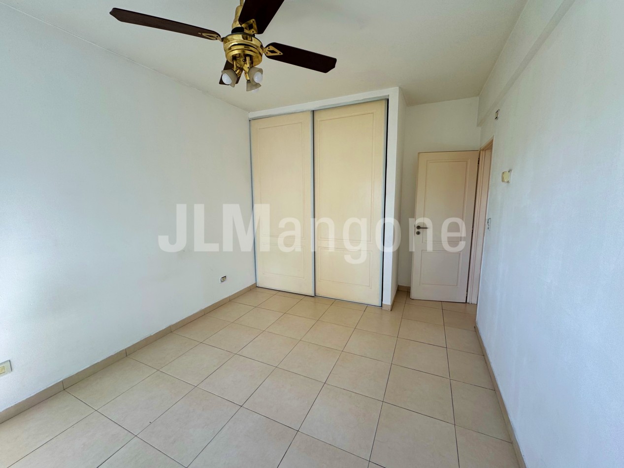 Departamento 3 ambientes con balcon
