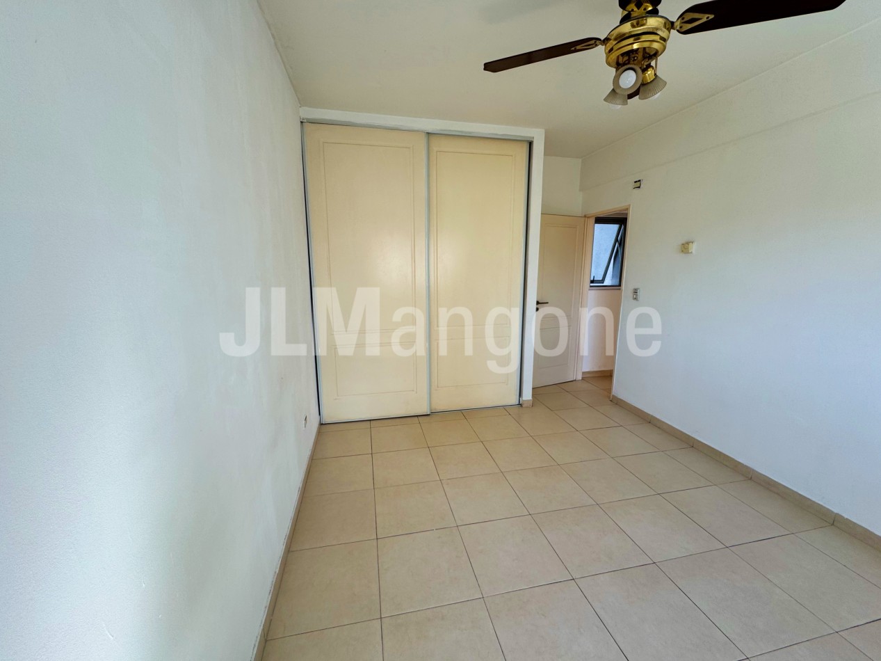 Departamento 3 ambientes con balcon