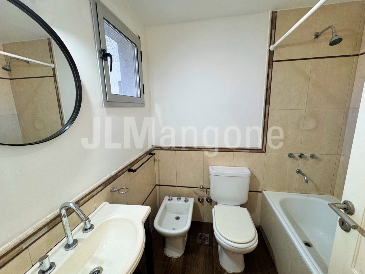 Departamento 3 ambientes con balcon