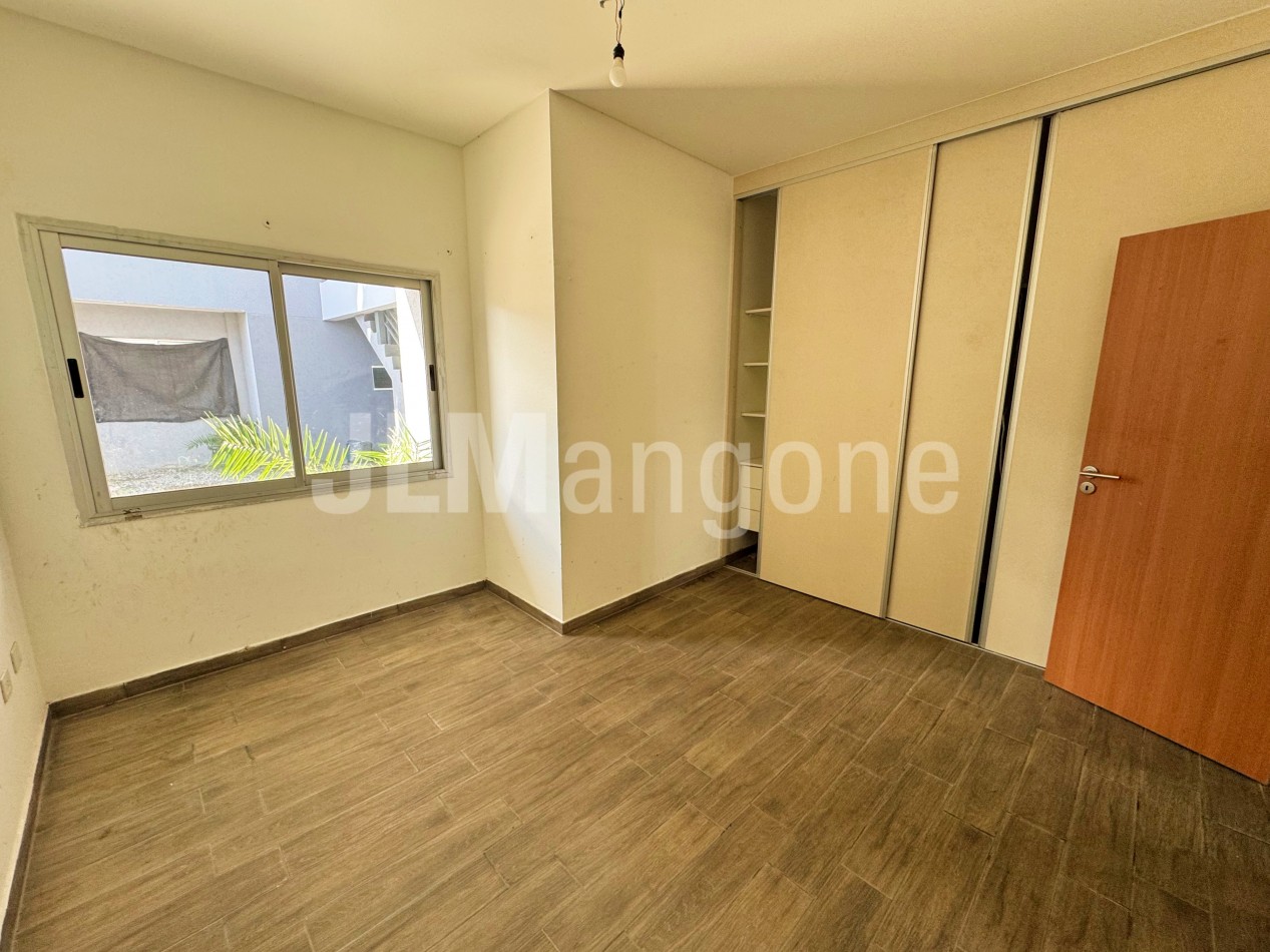 Departamento 2 amb con cochera doble