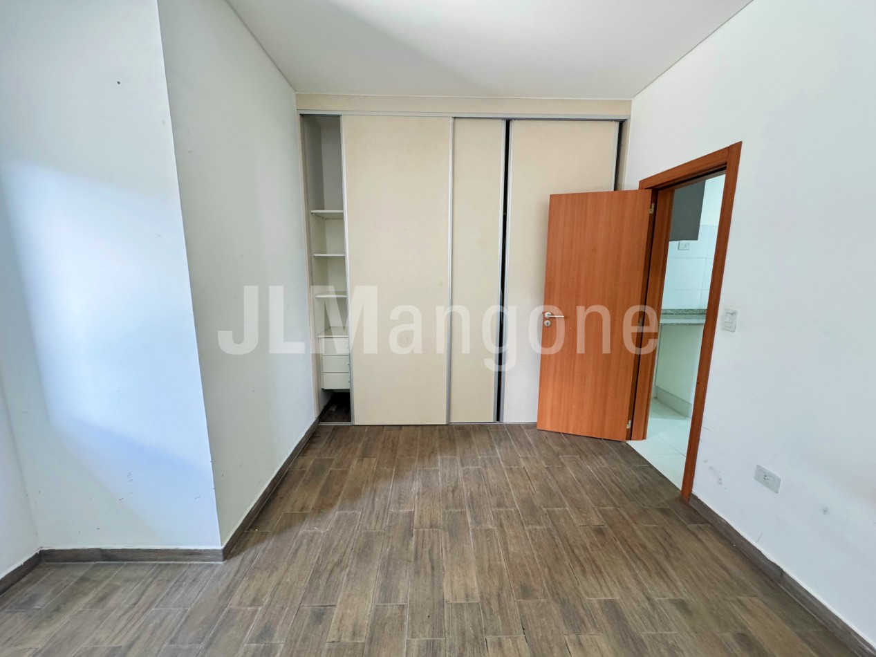 Departamento 2 amb con cochera doble