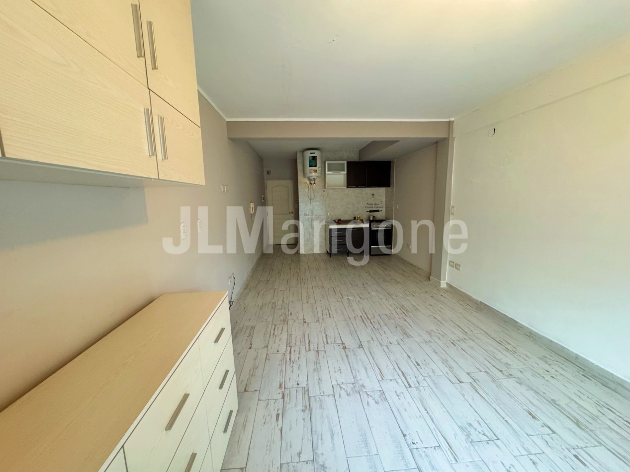 Departamento 1 ambiente con terraza privada