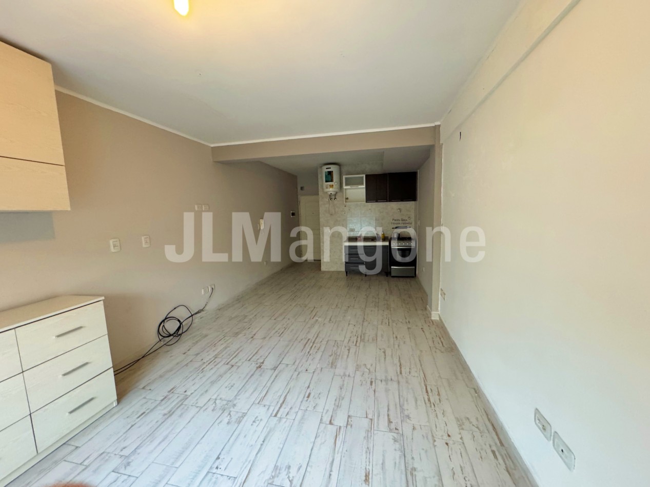 Departamento 1 ambiente con terraza privada
