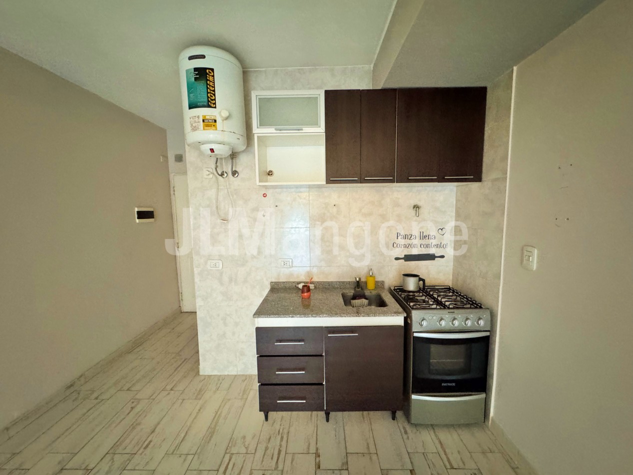 Departamento 1 ambiente con terraza privada