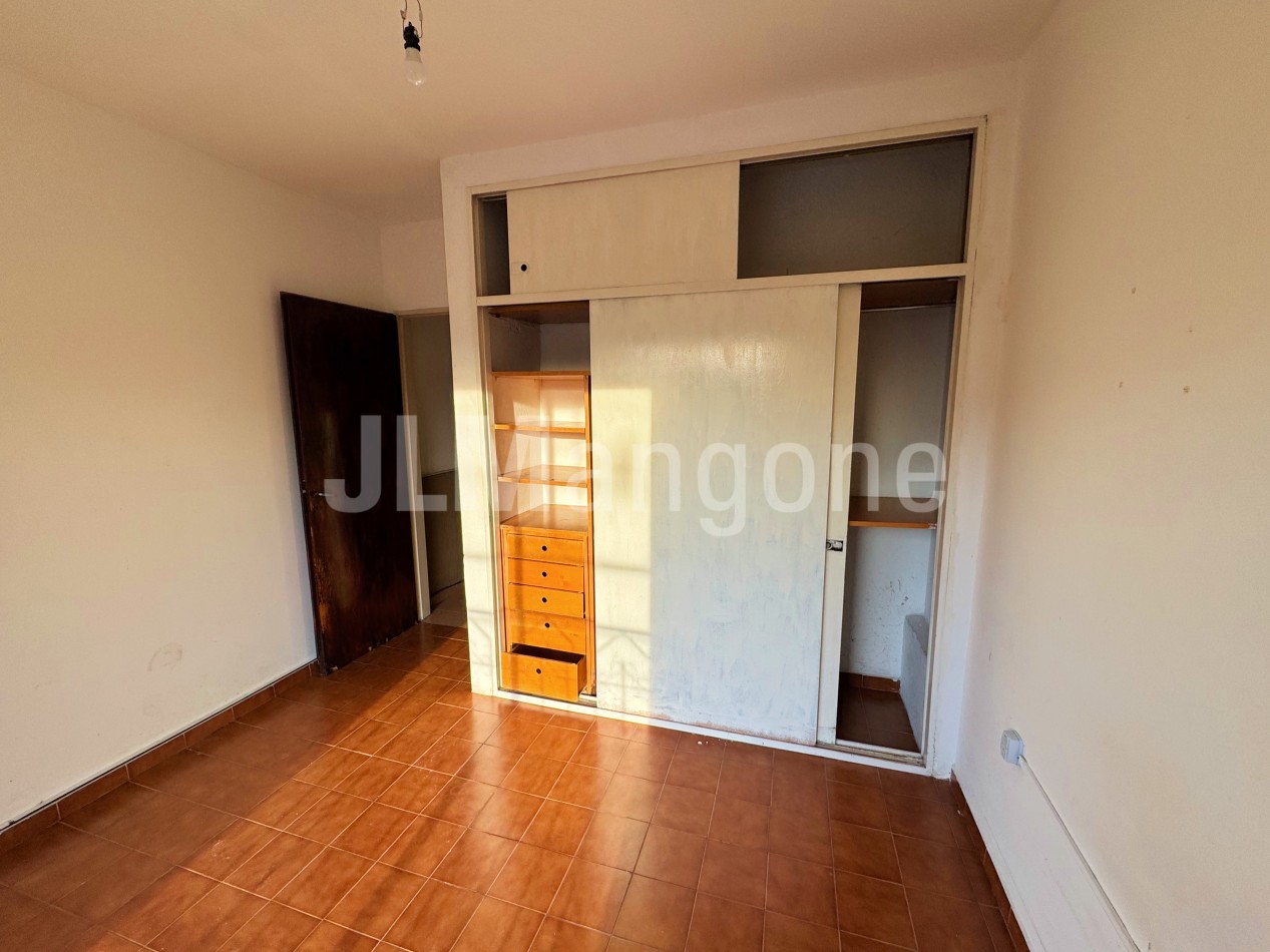 Departamento 2 ambientes con balcon