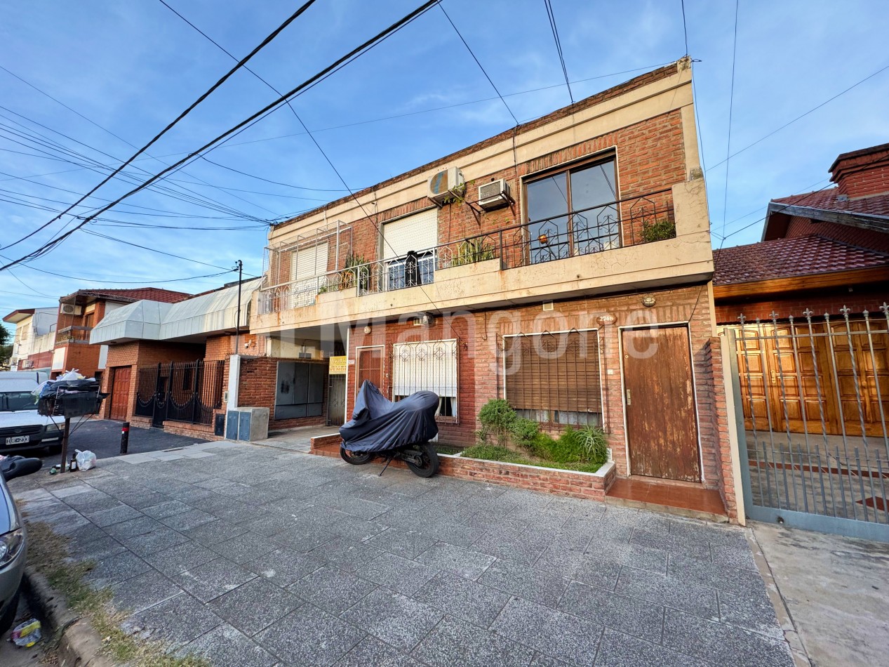Departamento 2 ambientes con balcon