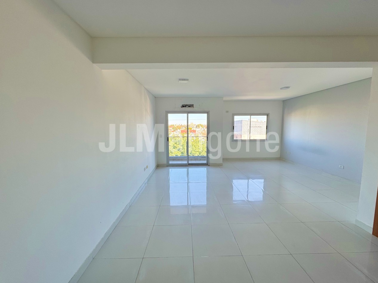 Departamento 1 amb con cochera y balcon