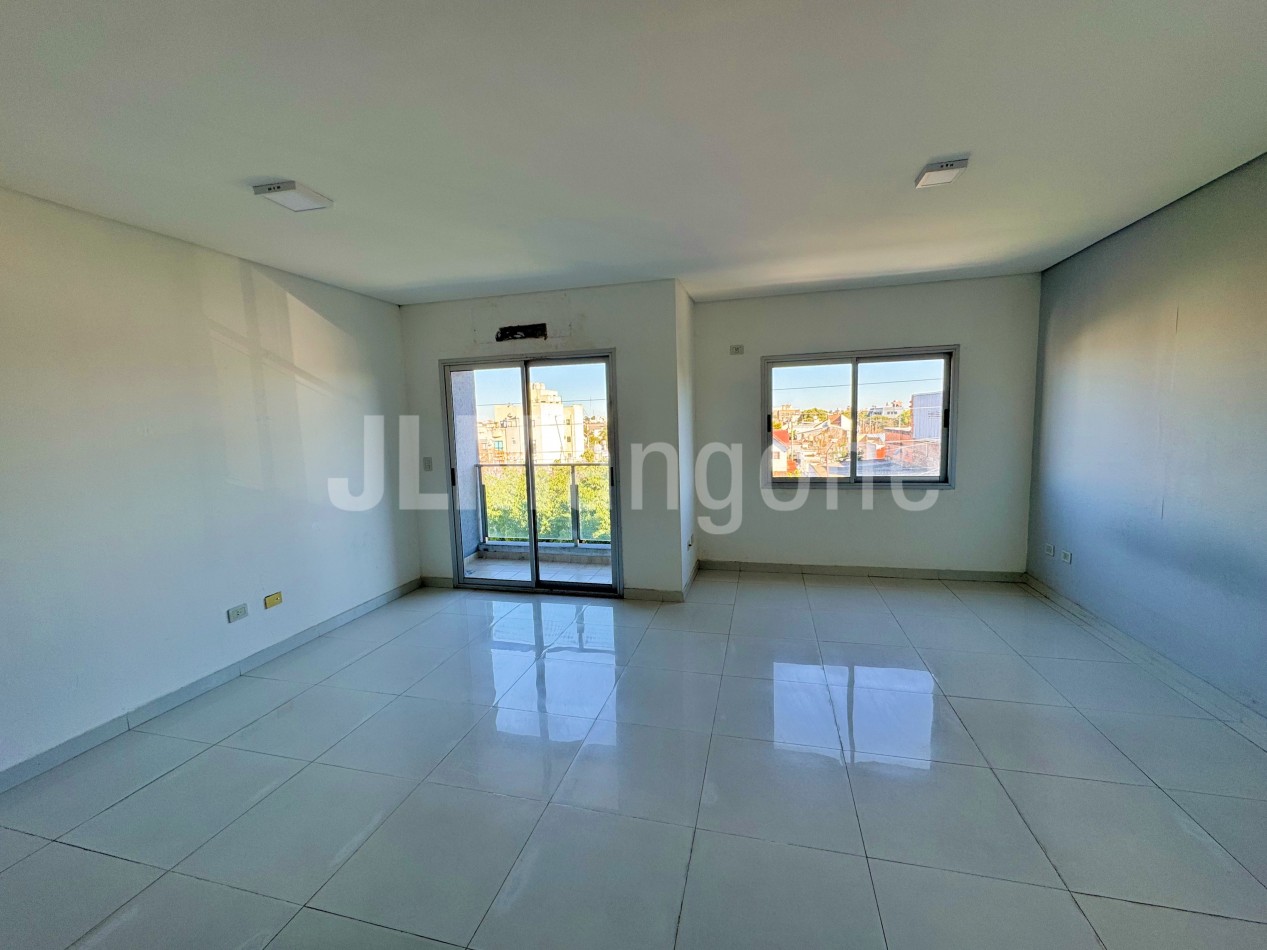 Departamento 1 amb con cochera y balcon