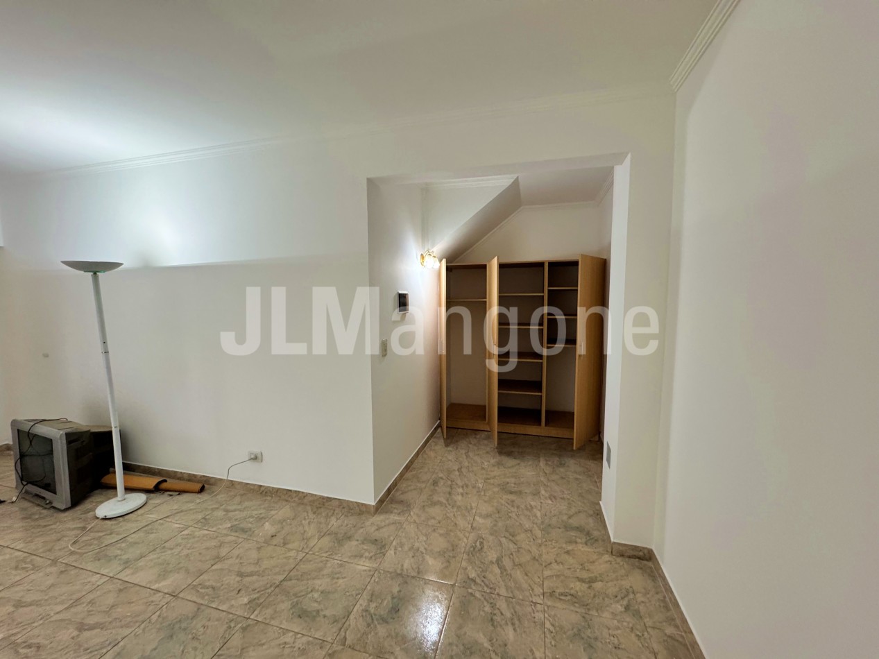 Departamento 2 amb con patio
