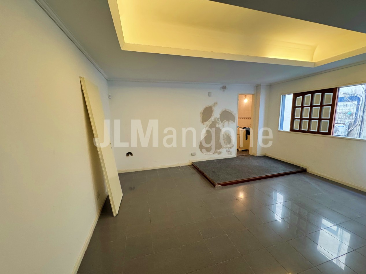 Oficinas + Local comercial (169 m2)
