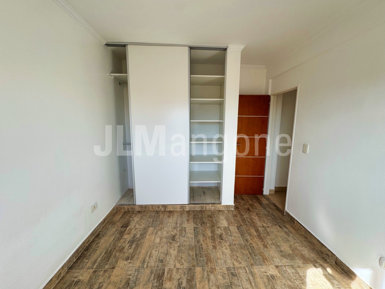 Sempiso 2 ambientes con cochera y balcon