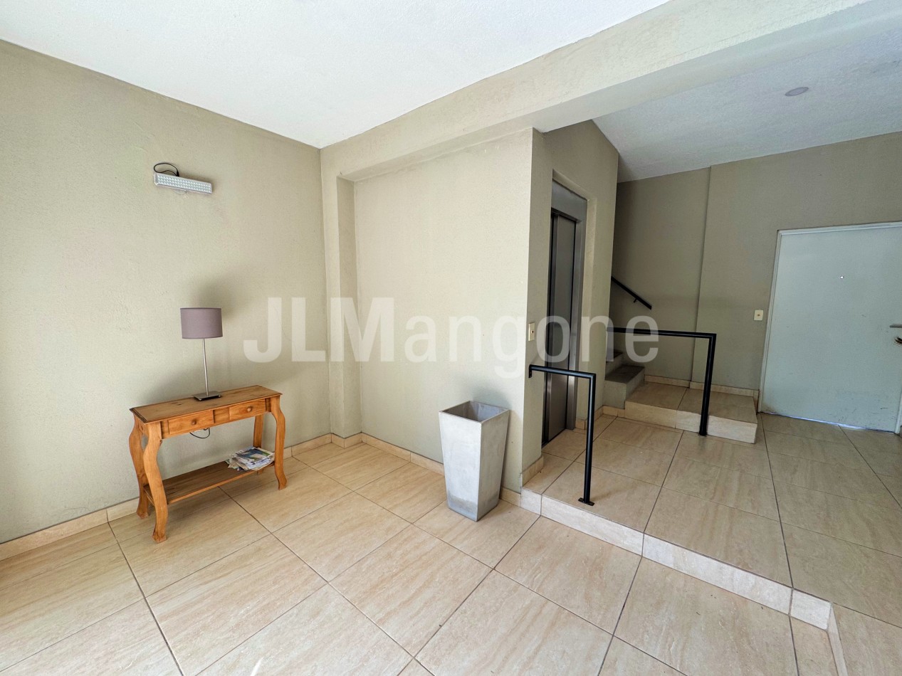 Sempiso 2 ambientes con cochera y balcon