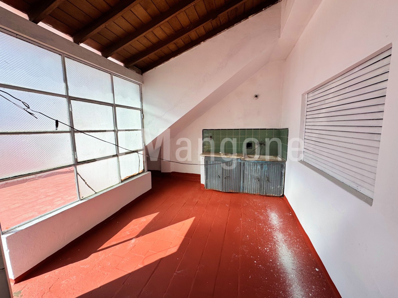 Ph 3 ambientes con patio y terraza