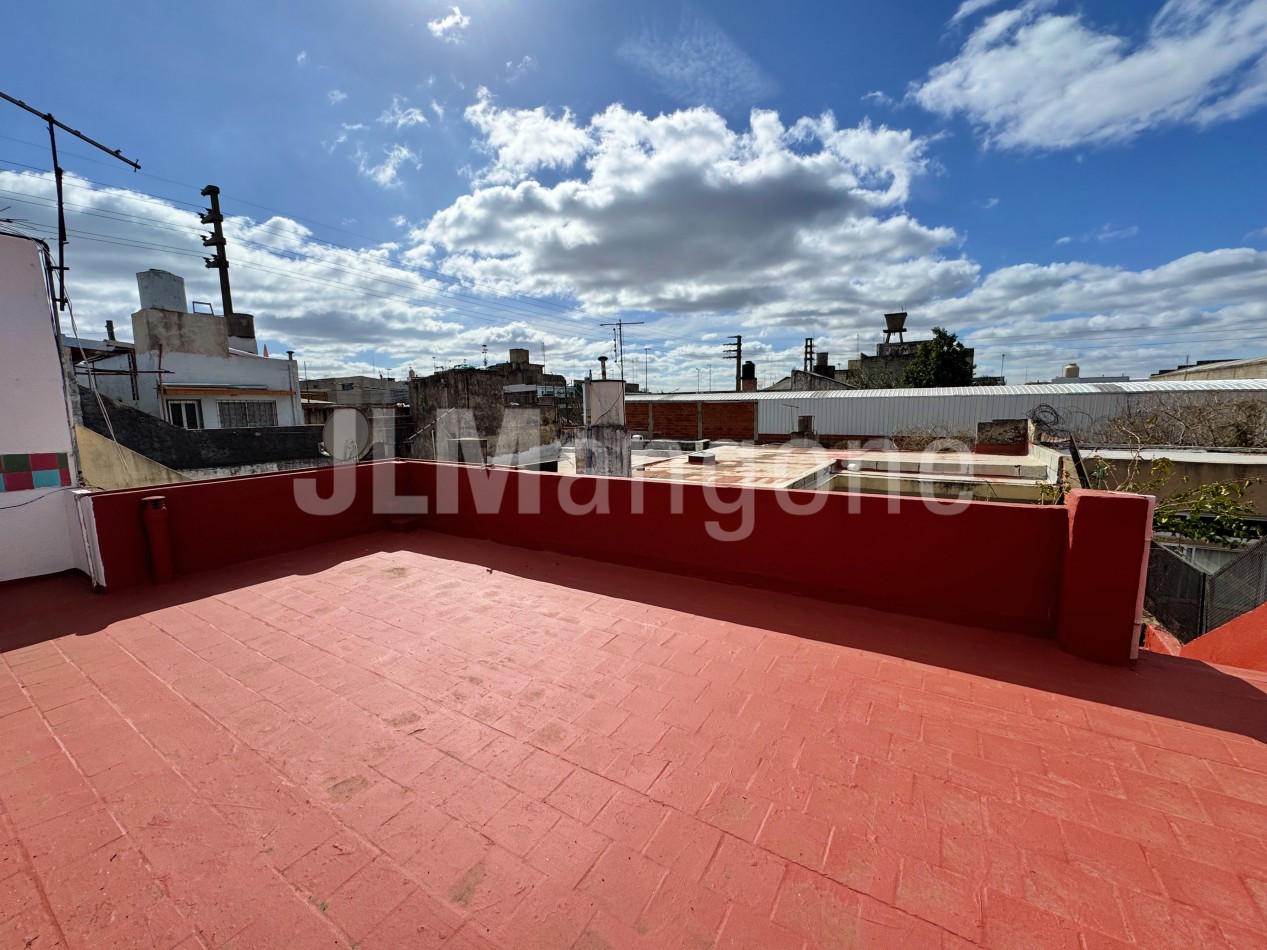 Ph 3 ambientes con patio y terraza