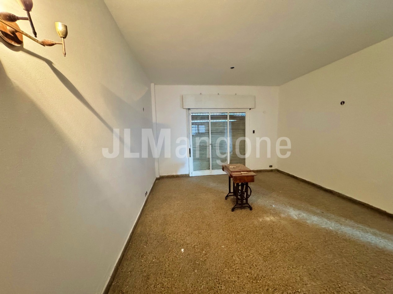Ph 3 ambientes con patio y terraza