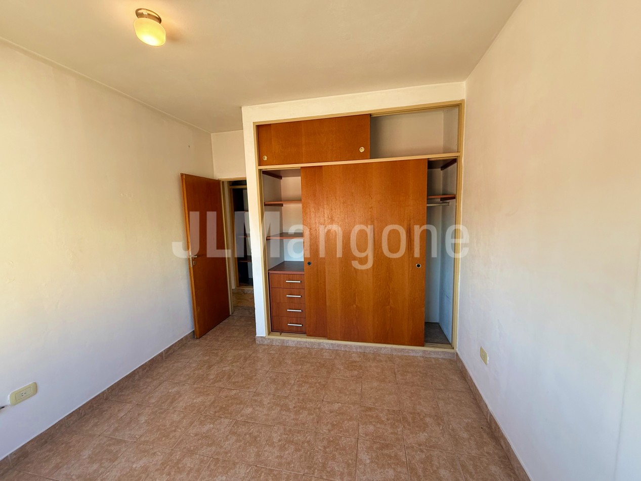 Departamento 2 amb frente a Unlam