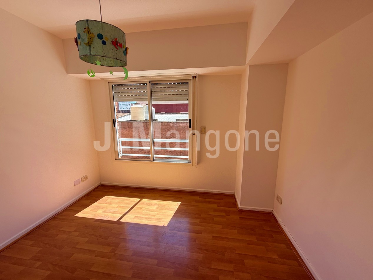 Depto 3 ambientes con cocheras (2) y amenities
