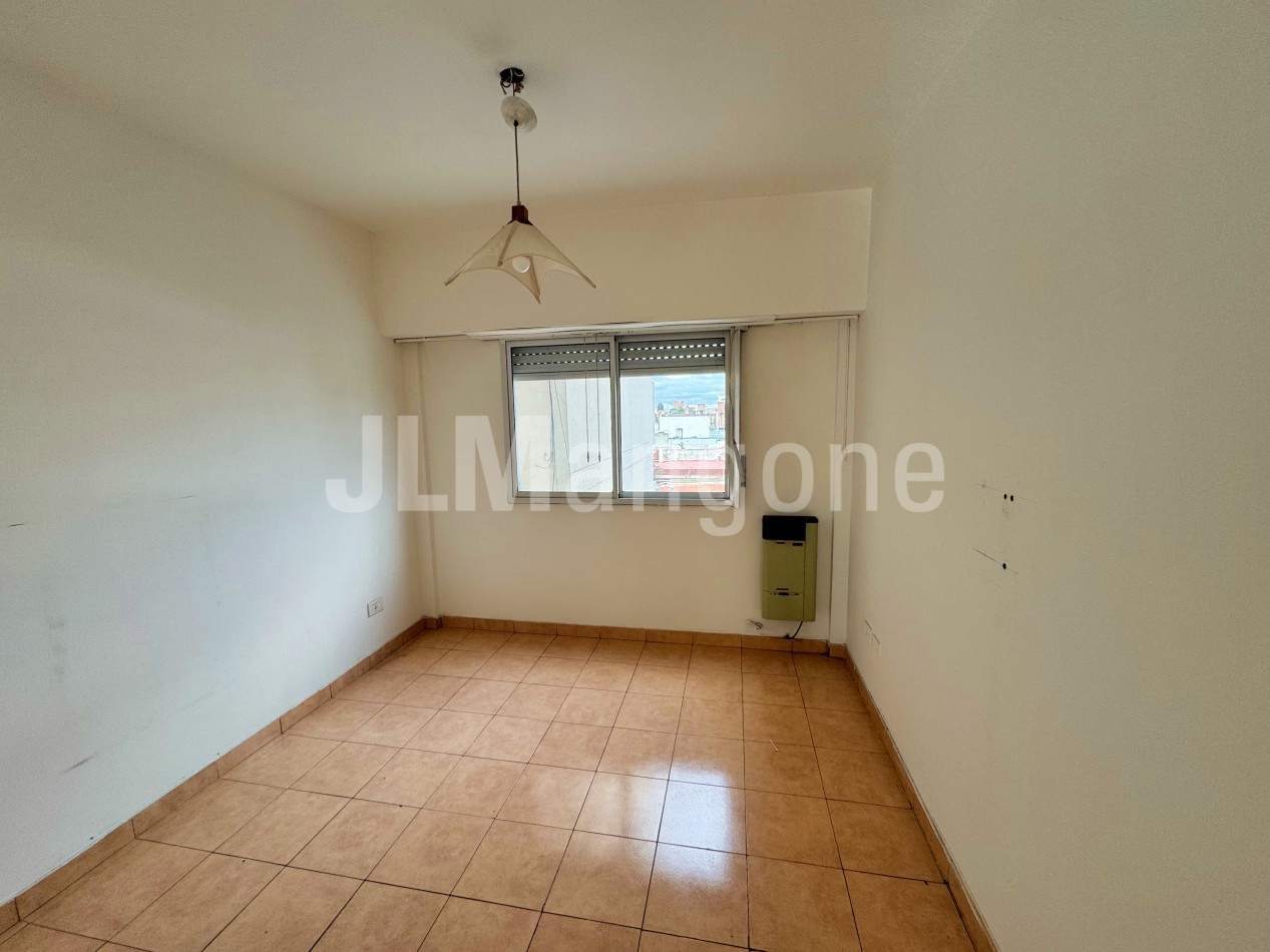 Departamento 2 ambientes con balcon