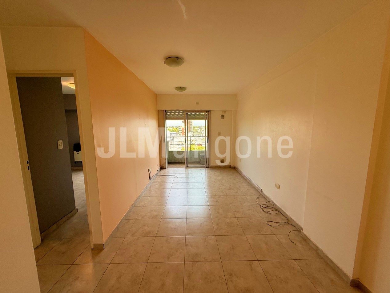 Departamento 2 ambientes con balcon corrido