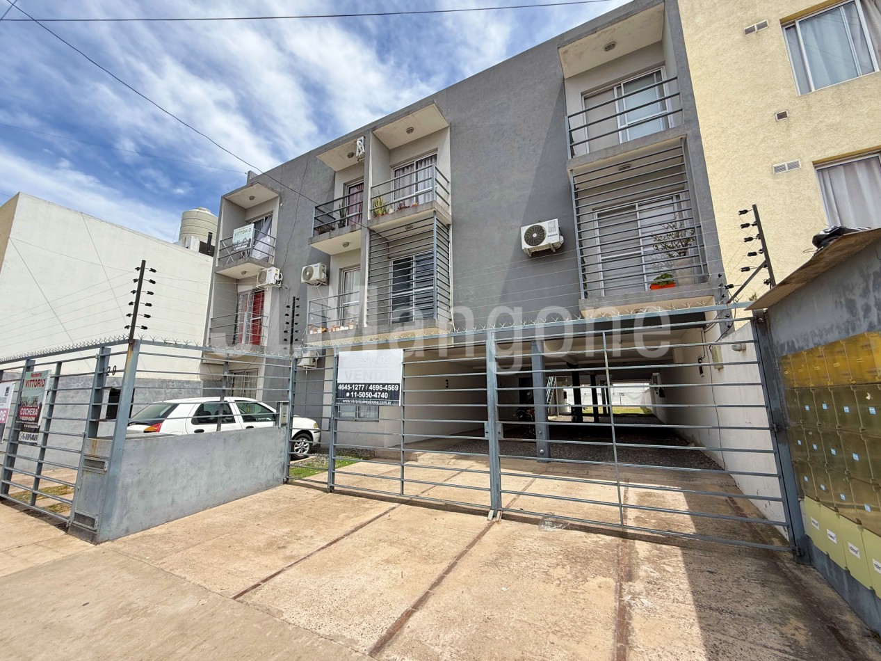 Departamento 2 ambientes con cochera