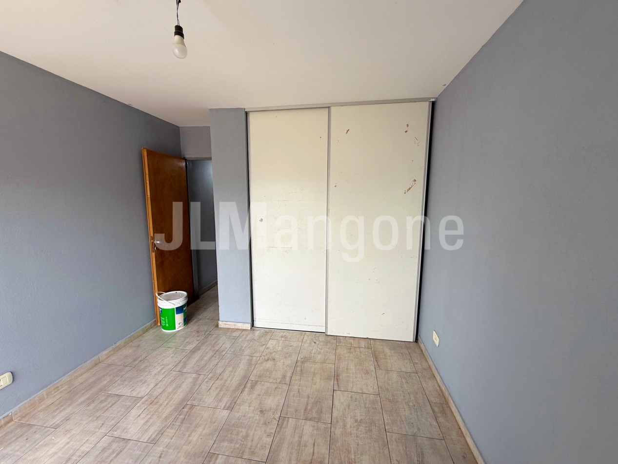 Departamento 2 ambientes con cochera