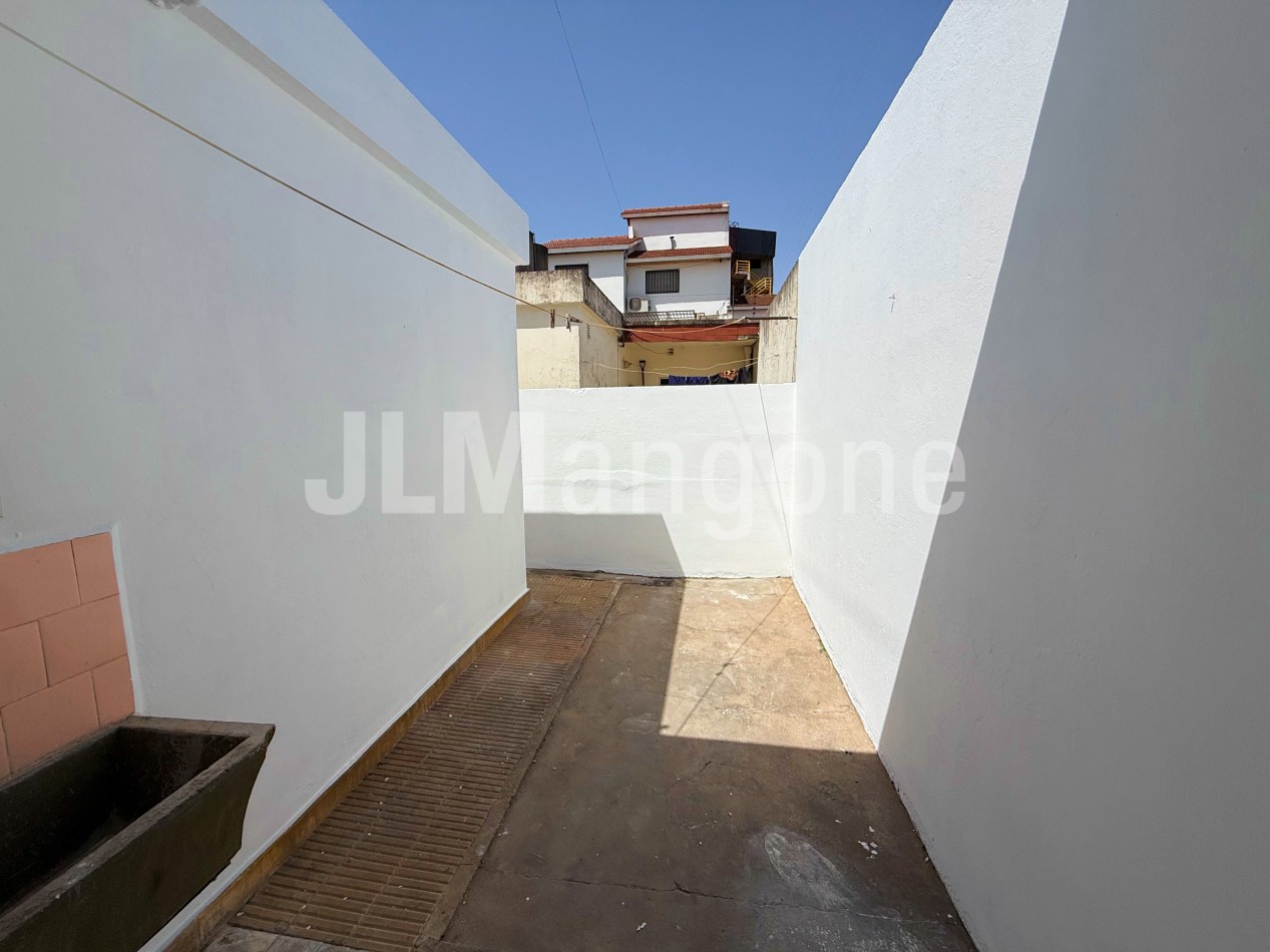 Ph 3 ambientes con patio lavadero y jardin