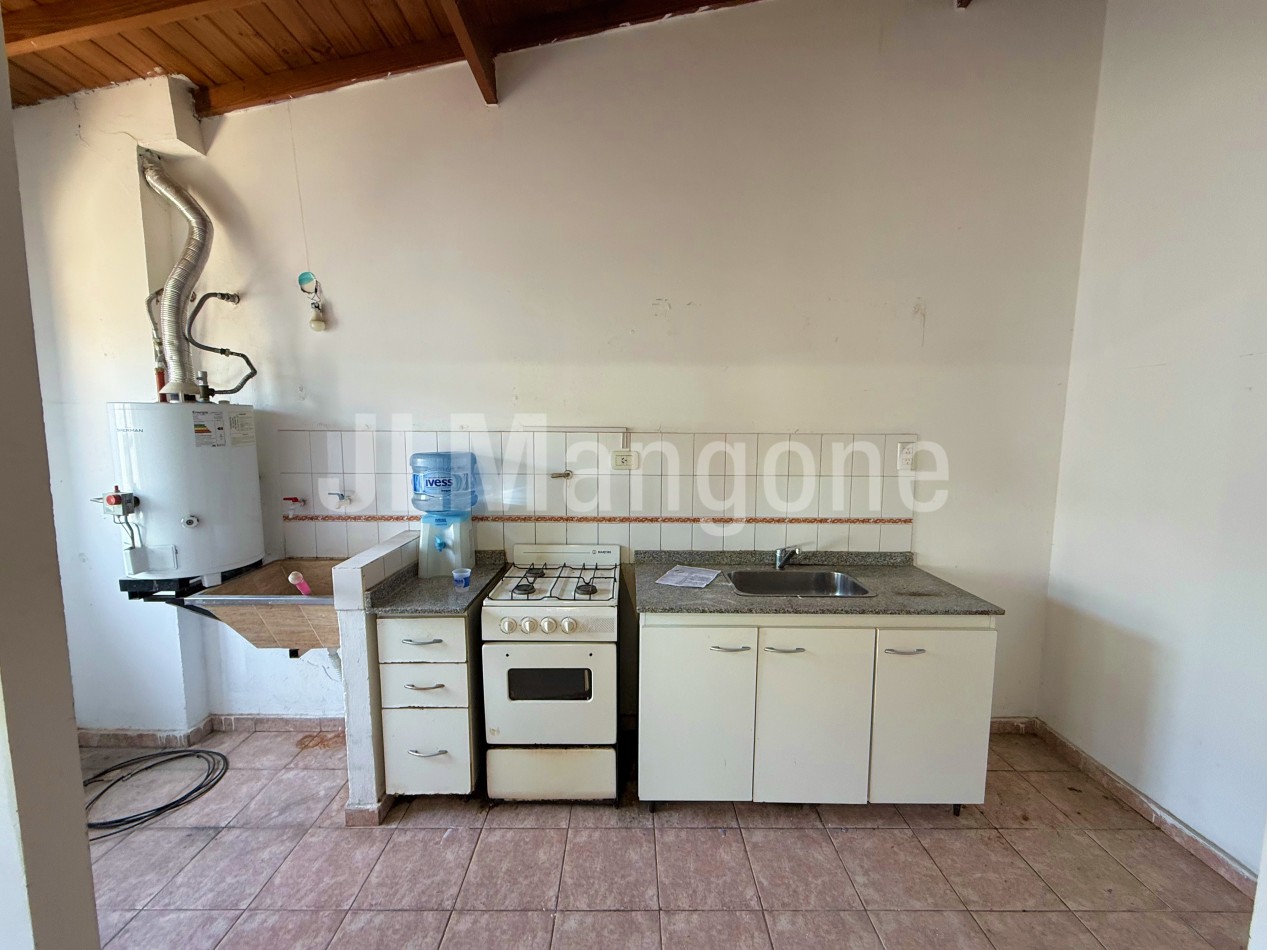 Departamento 2 ambientes sobre Arieta