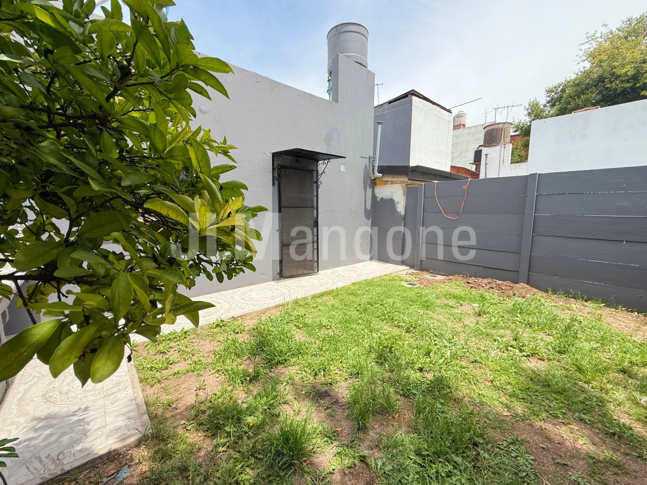 PH 3 ambientes con cochera y parque (apto profesional)