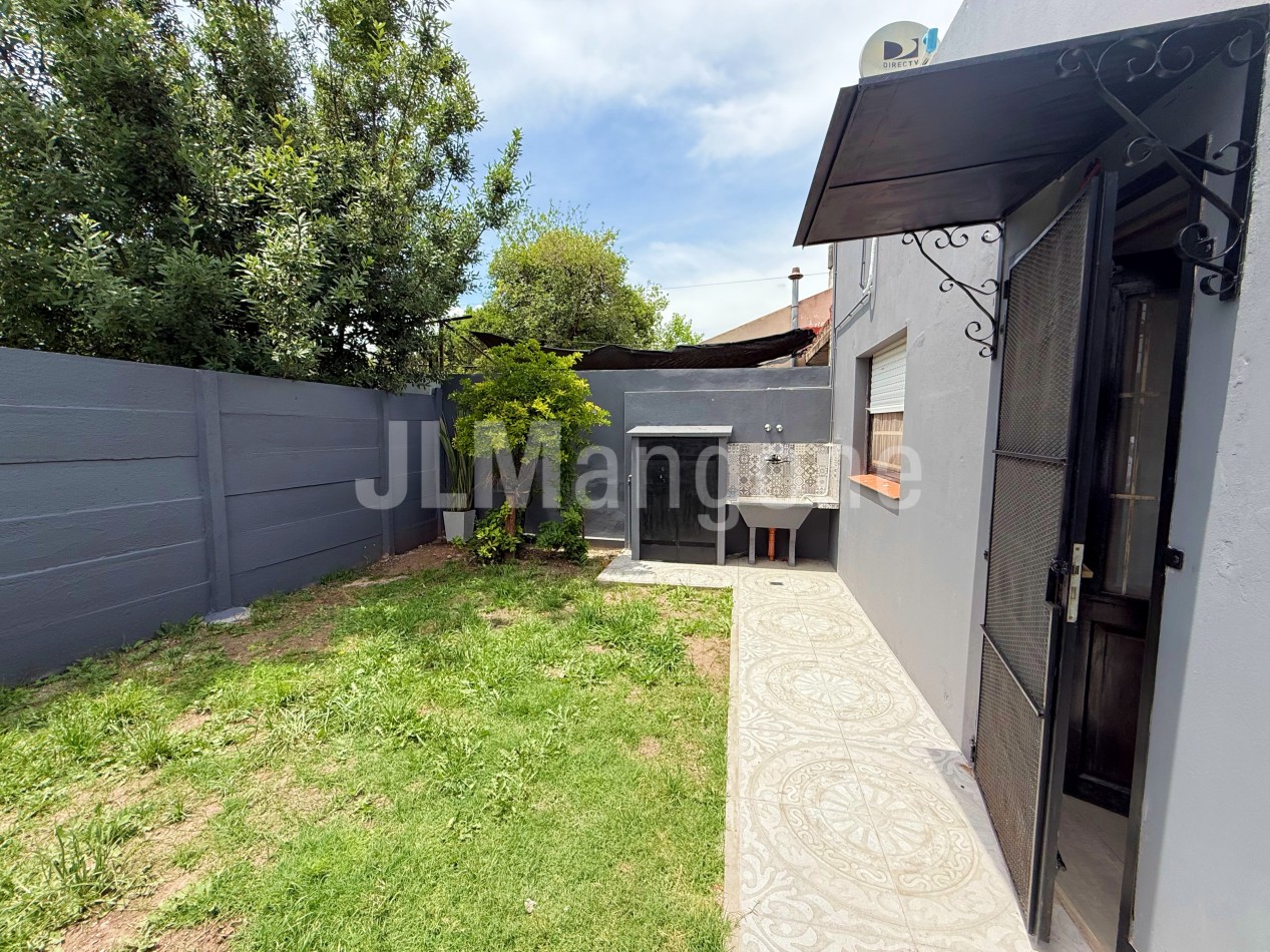 PH 3 ambientes con cochera y parque (apto profesional)