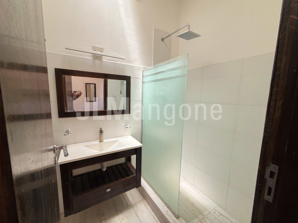 PH 3 ambientes con cochera y parque (apto profesional)