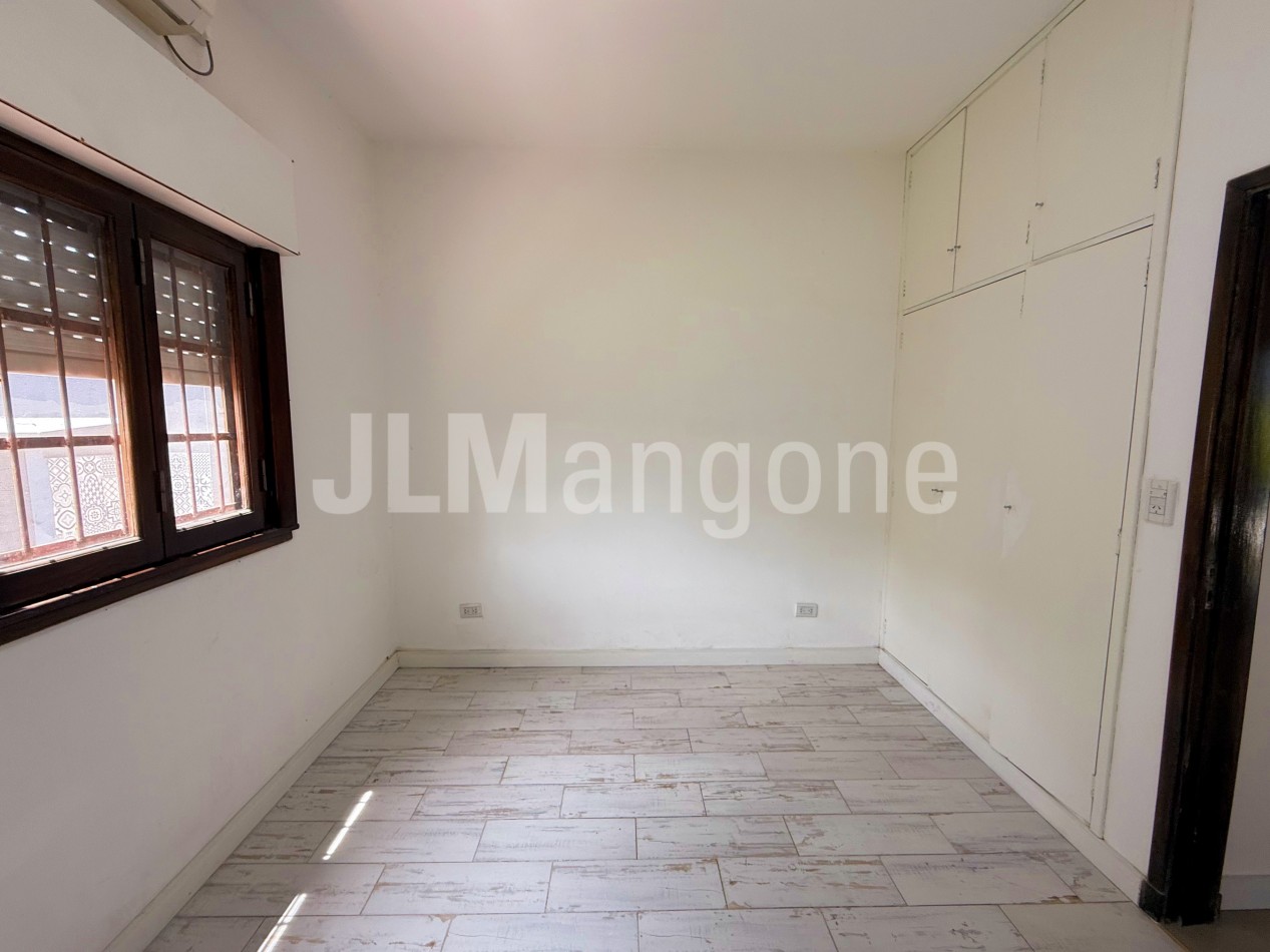 PH 3 ambientes con cochera y parque (apto profesional)