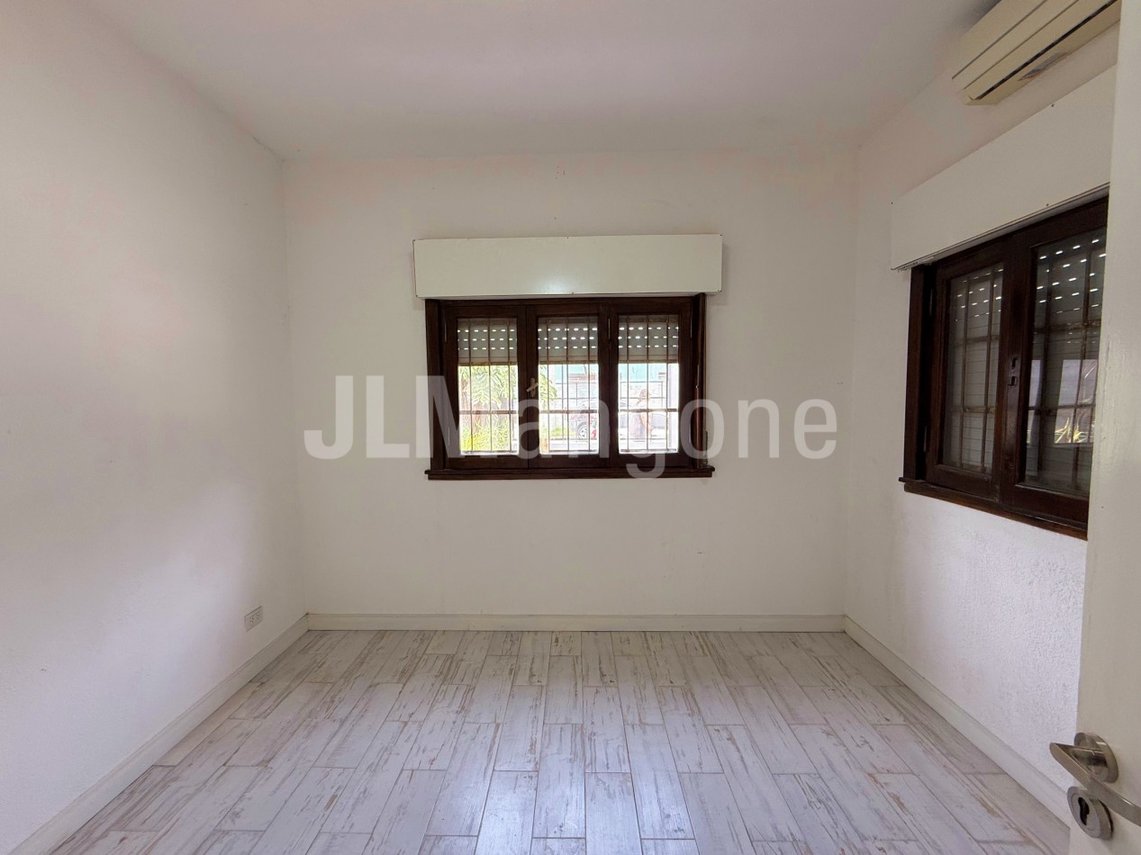 PH 3 ambientes con cochera y parque (apto profesional)