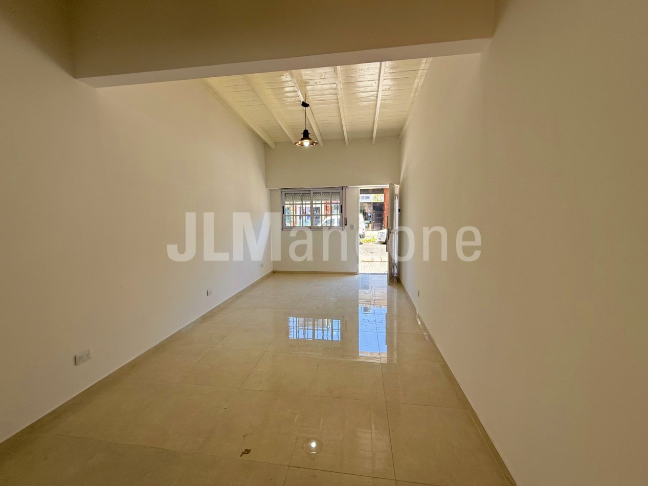 Departamento 1 ambiente a estrenar, con patio