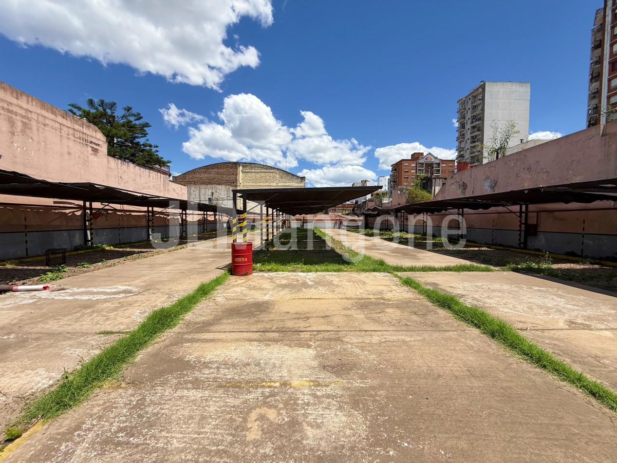 Lotes 1011 m2 en Moron Centro