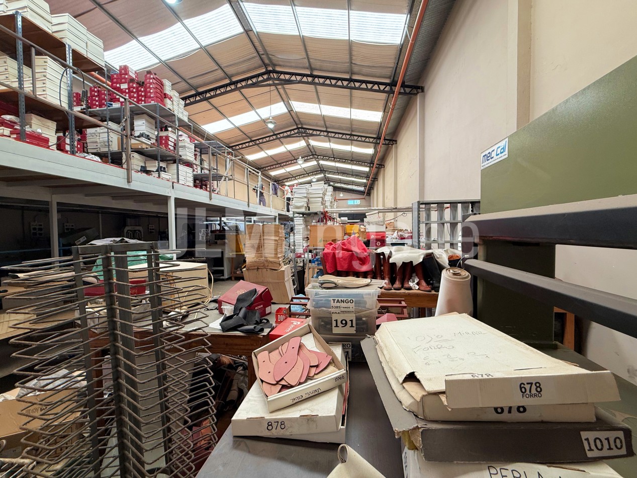 Galpon 310 m2 (zonificacion MI)