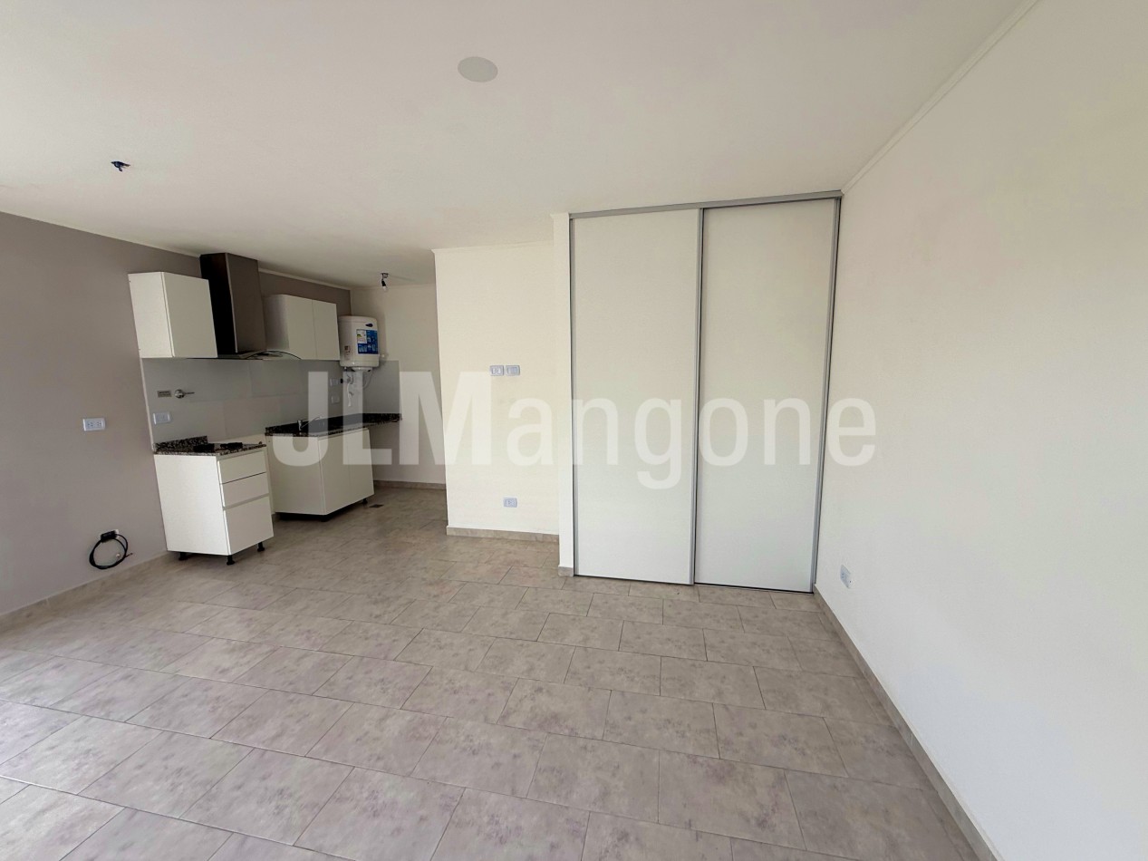 Departamento 1 ambiente con balcon