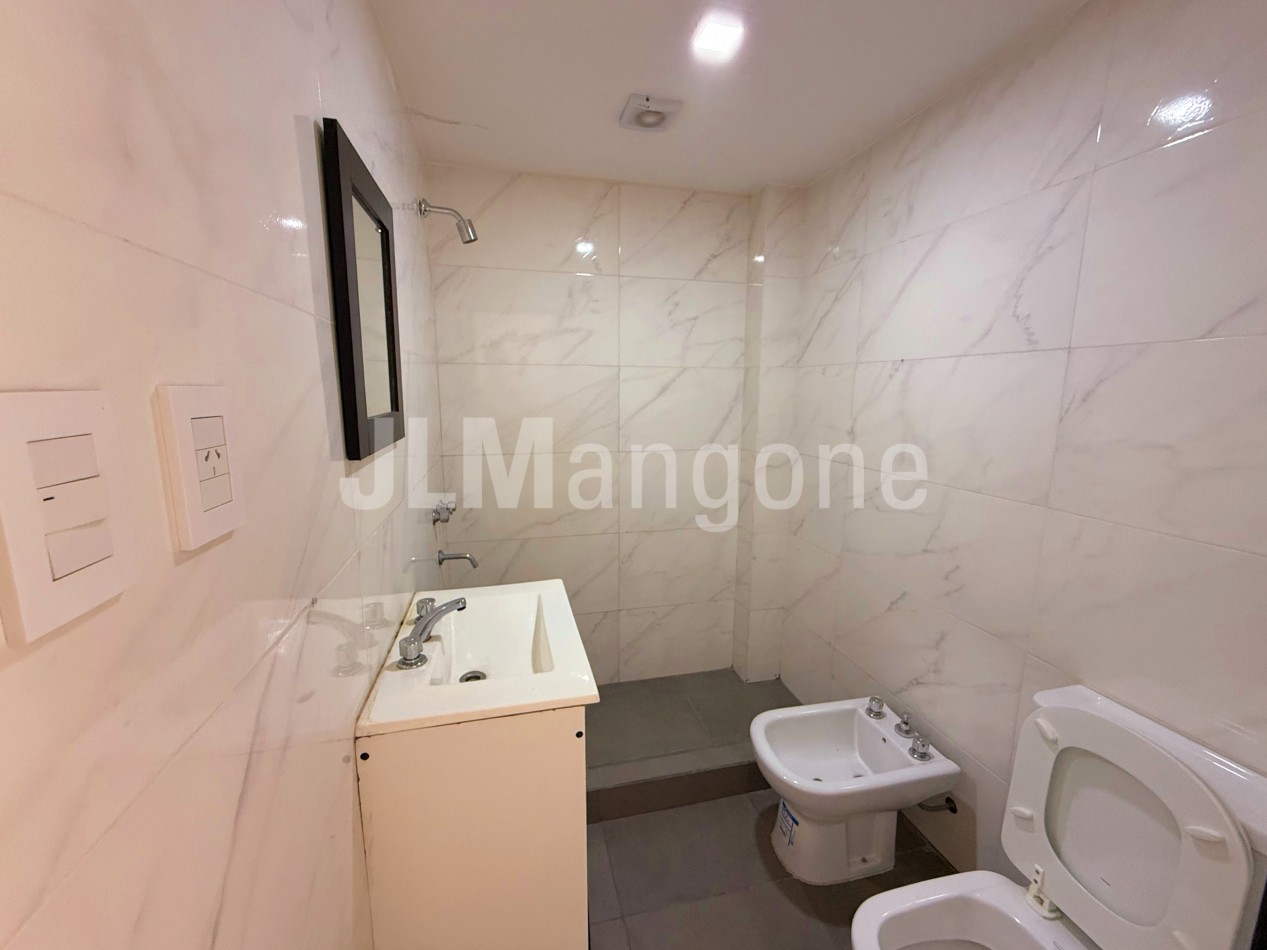 Departamento 2 ambientes con cochera