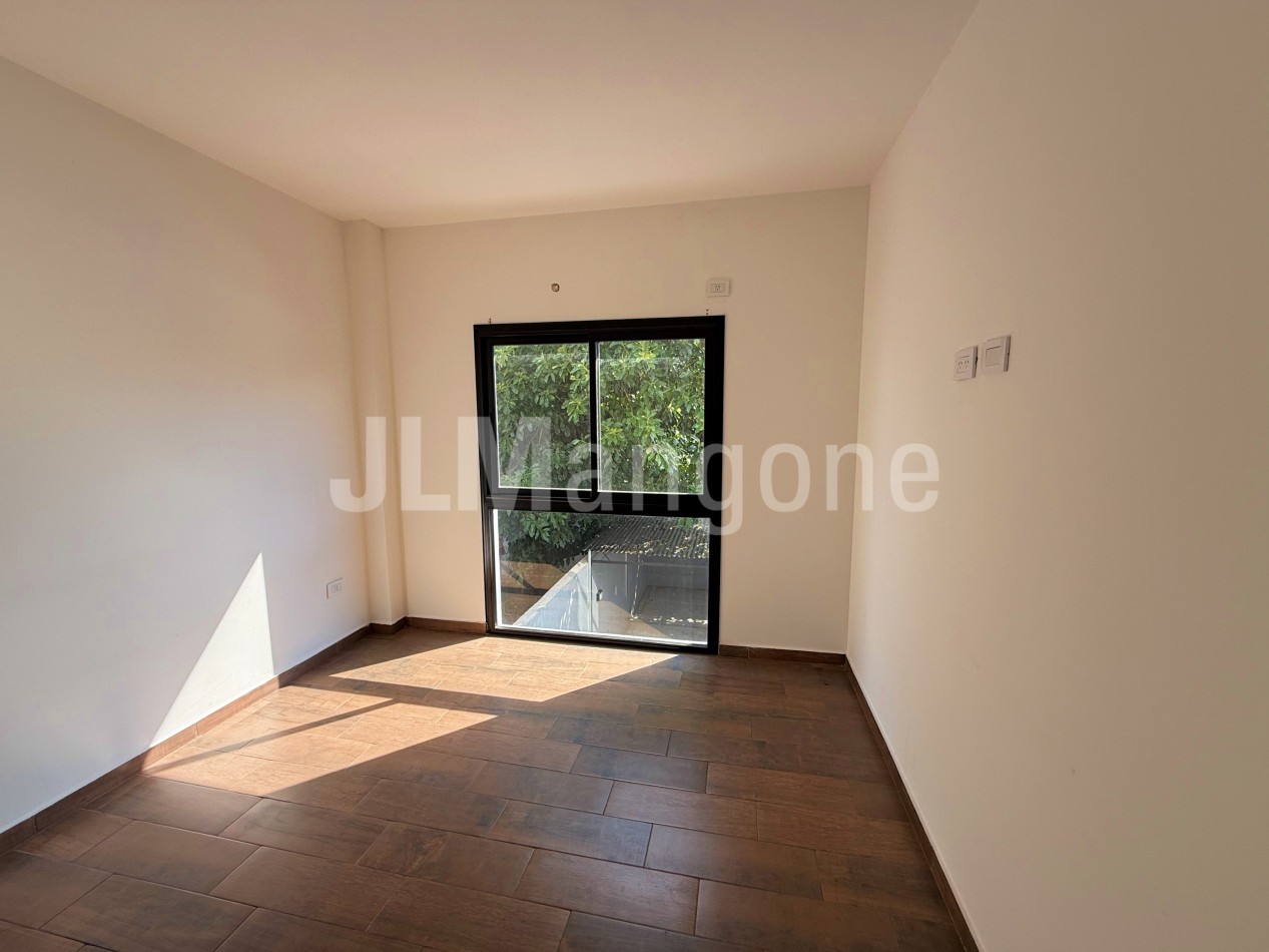 Departamento 2 ambientes con cochera