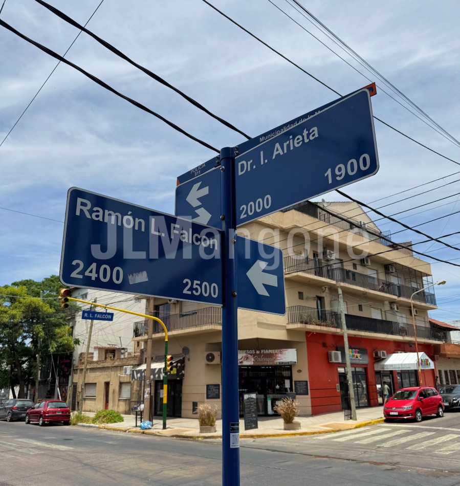 Local 25 m2 sobre Arieta