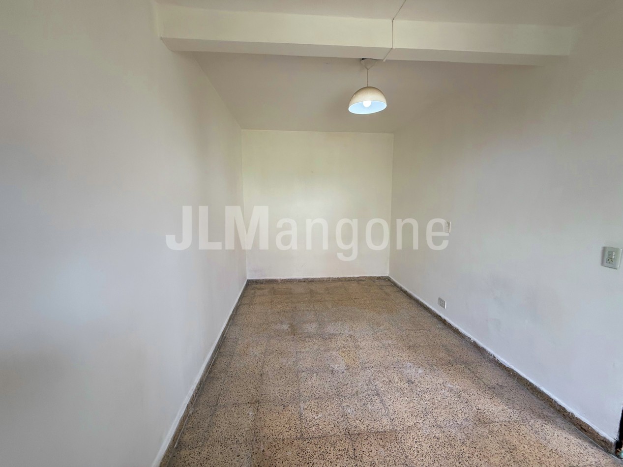 Ph 2 ambientes con patio y terraza