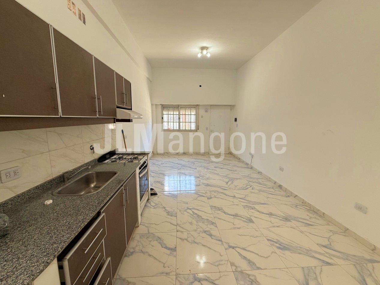 Ph 2 ambientes con cochera y patio