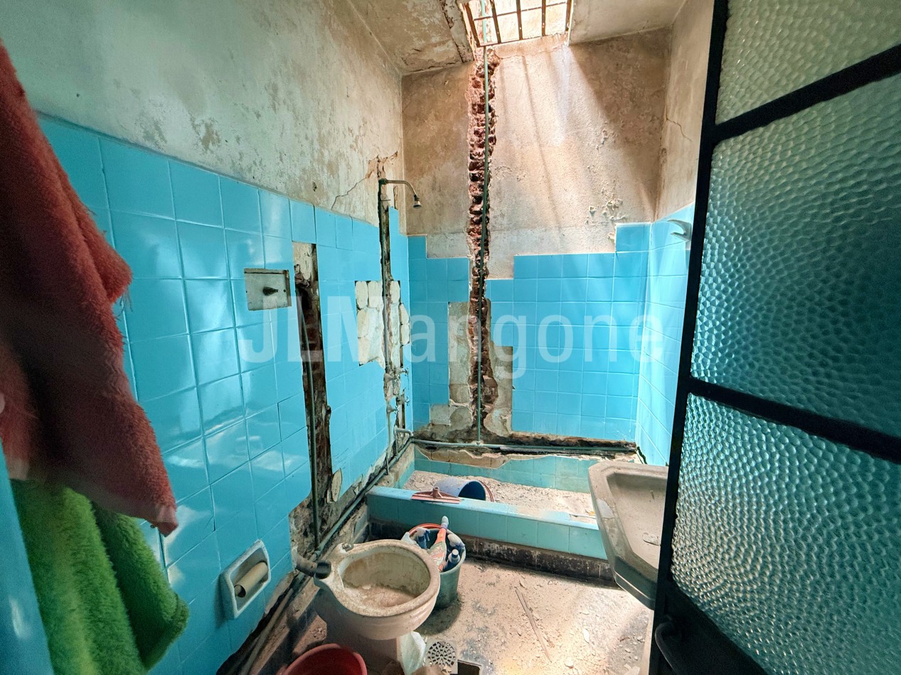 Ph 3 ambientes con patio (A refaccionar)