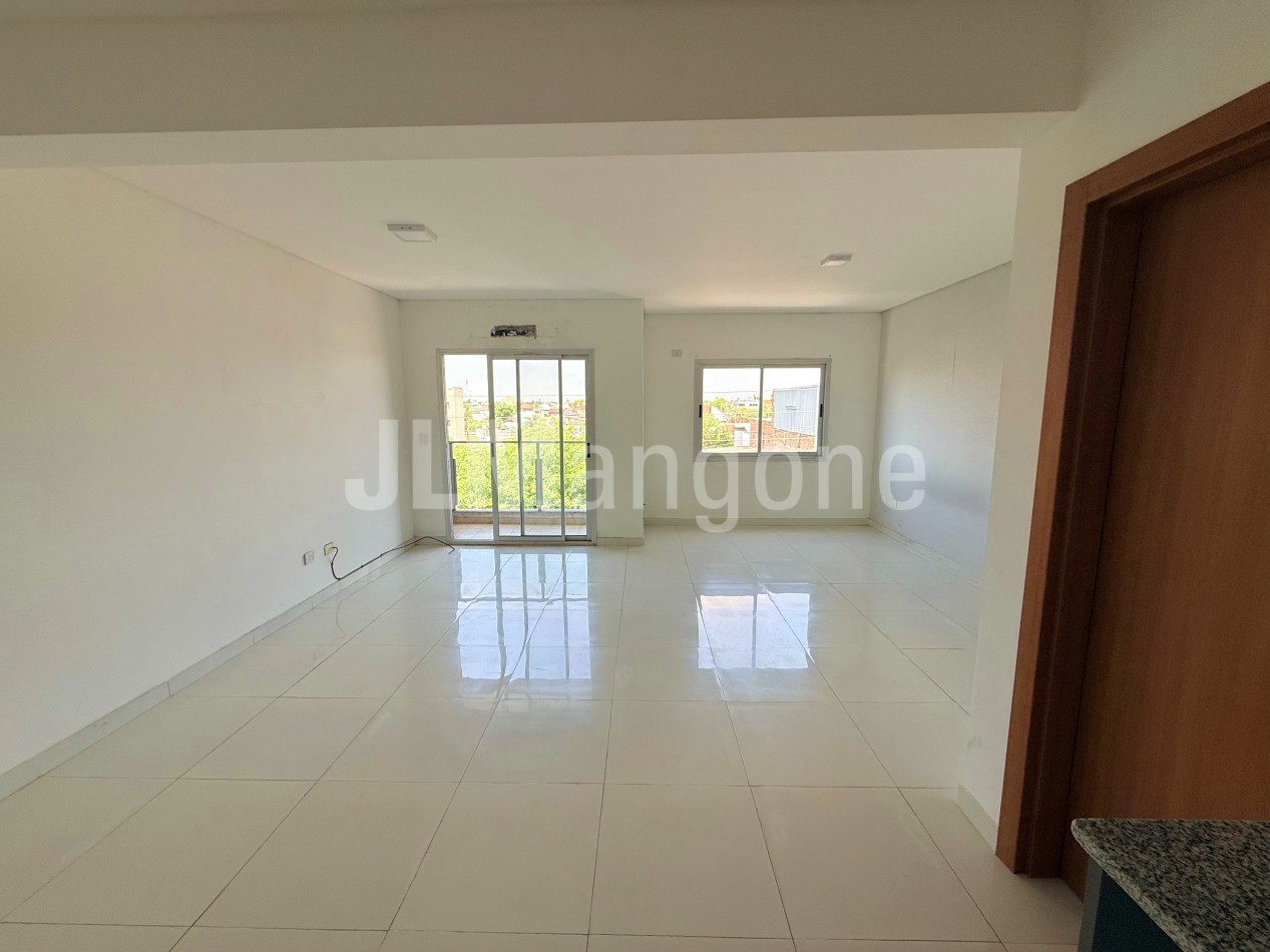 Departamento 1 amb con cochera y balcon