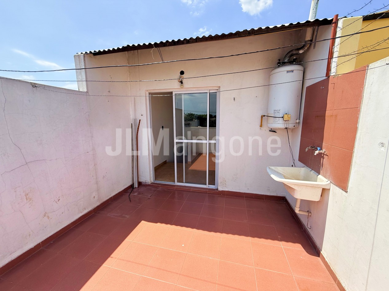 Departamento 3 ambientes con terraza privada