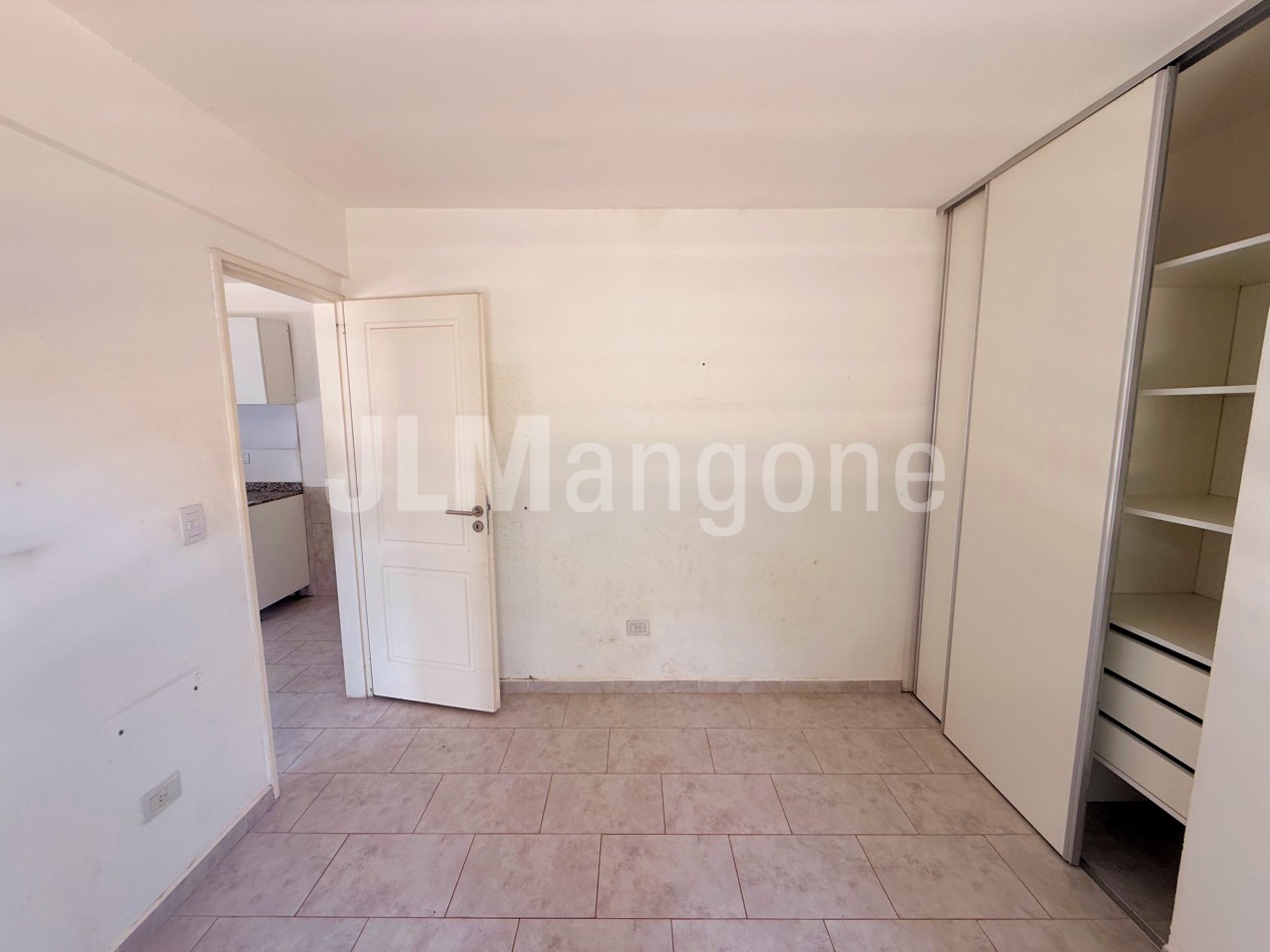 Departamento 2 ambientes planta baja
