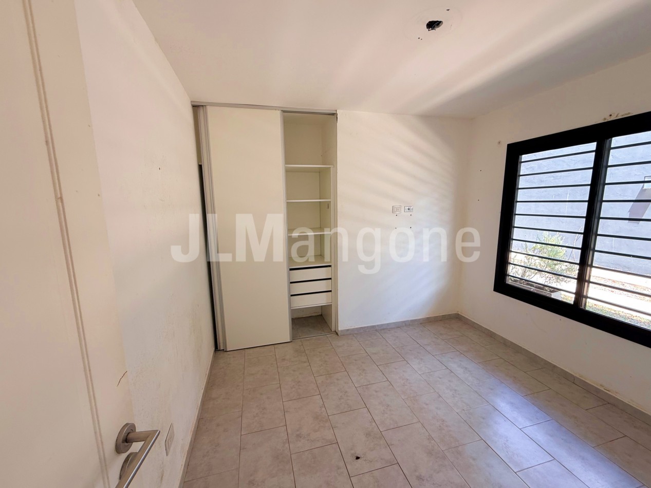 Departamento 2 ambientes planta baja