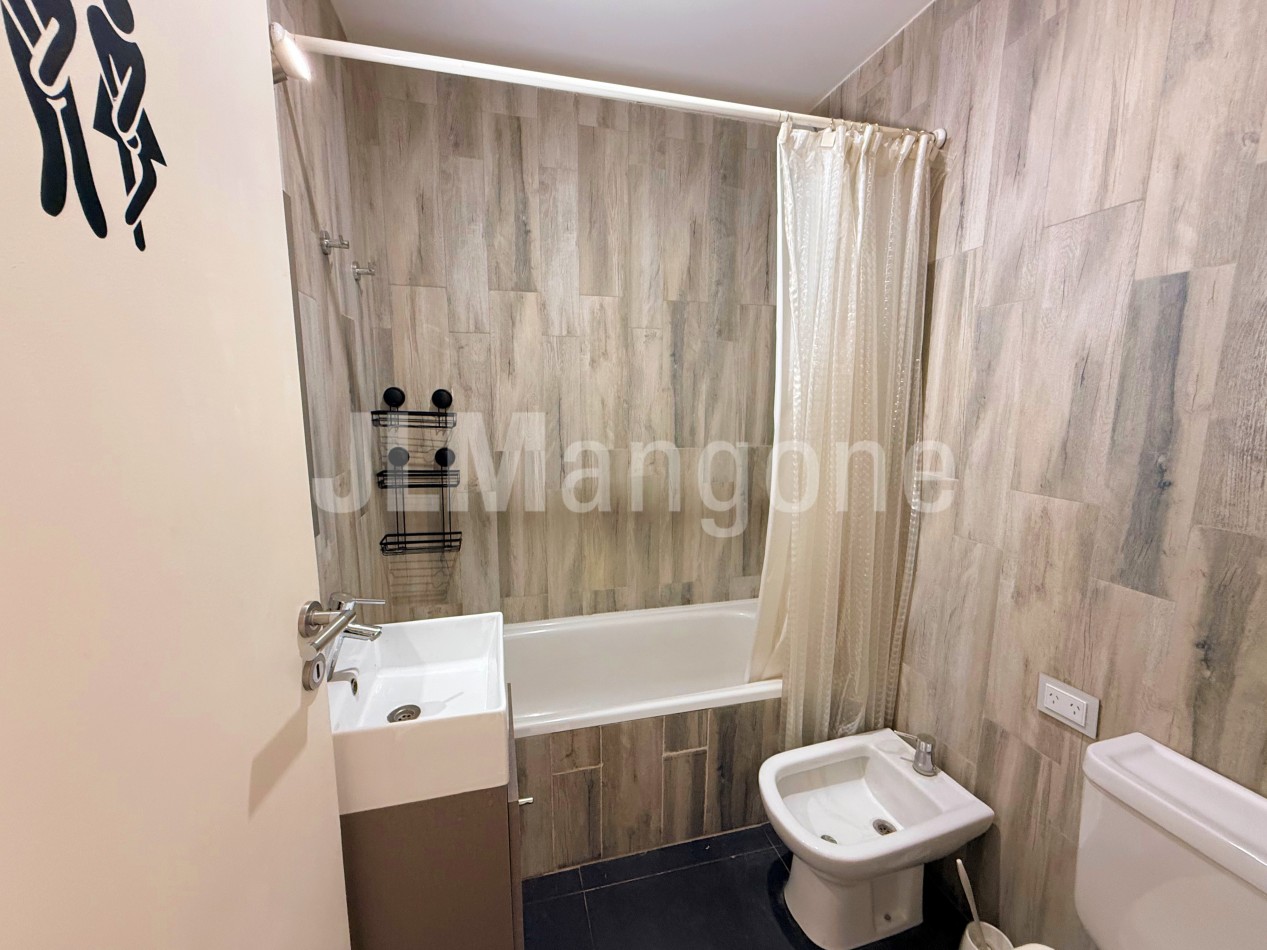 Duplex 3 ambientes con cocheras (2), parque y quincho