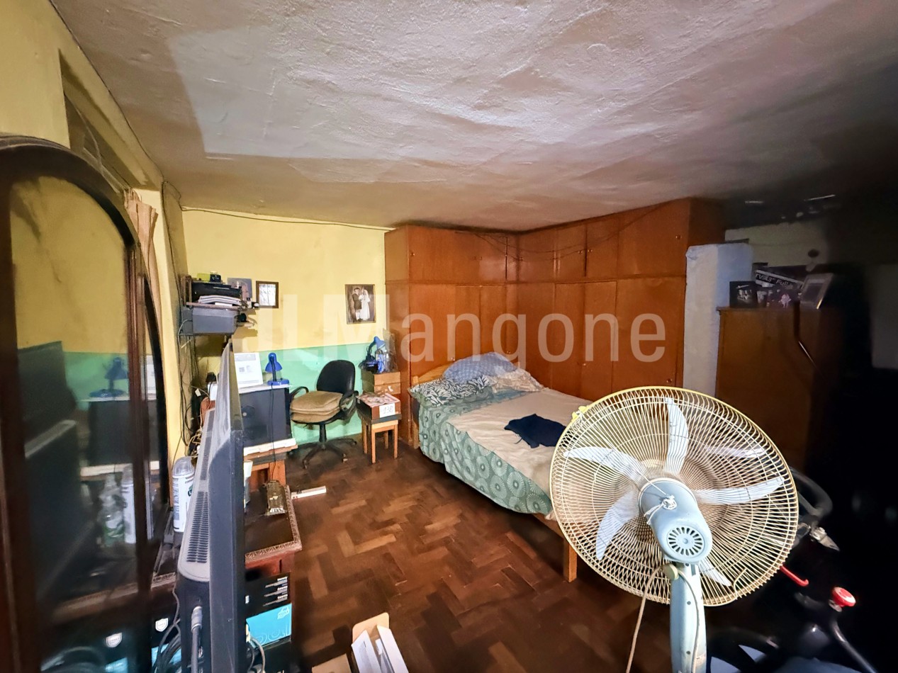 Casa 3 ambientes a refaccionar (Lote 8x15)